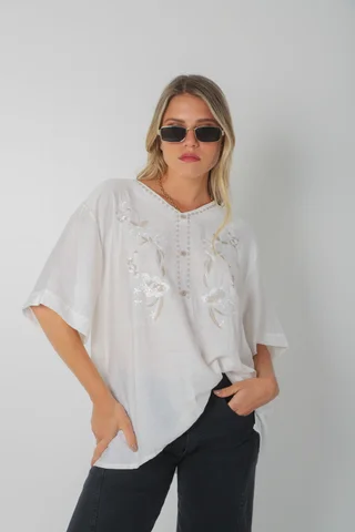 Blusa AMPLIA MAKEA de Lino Bordado c/ Botones GU0327 - Vista 2