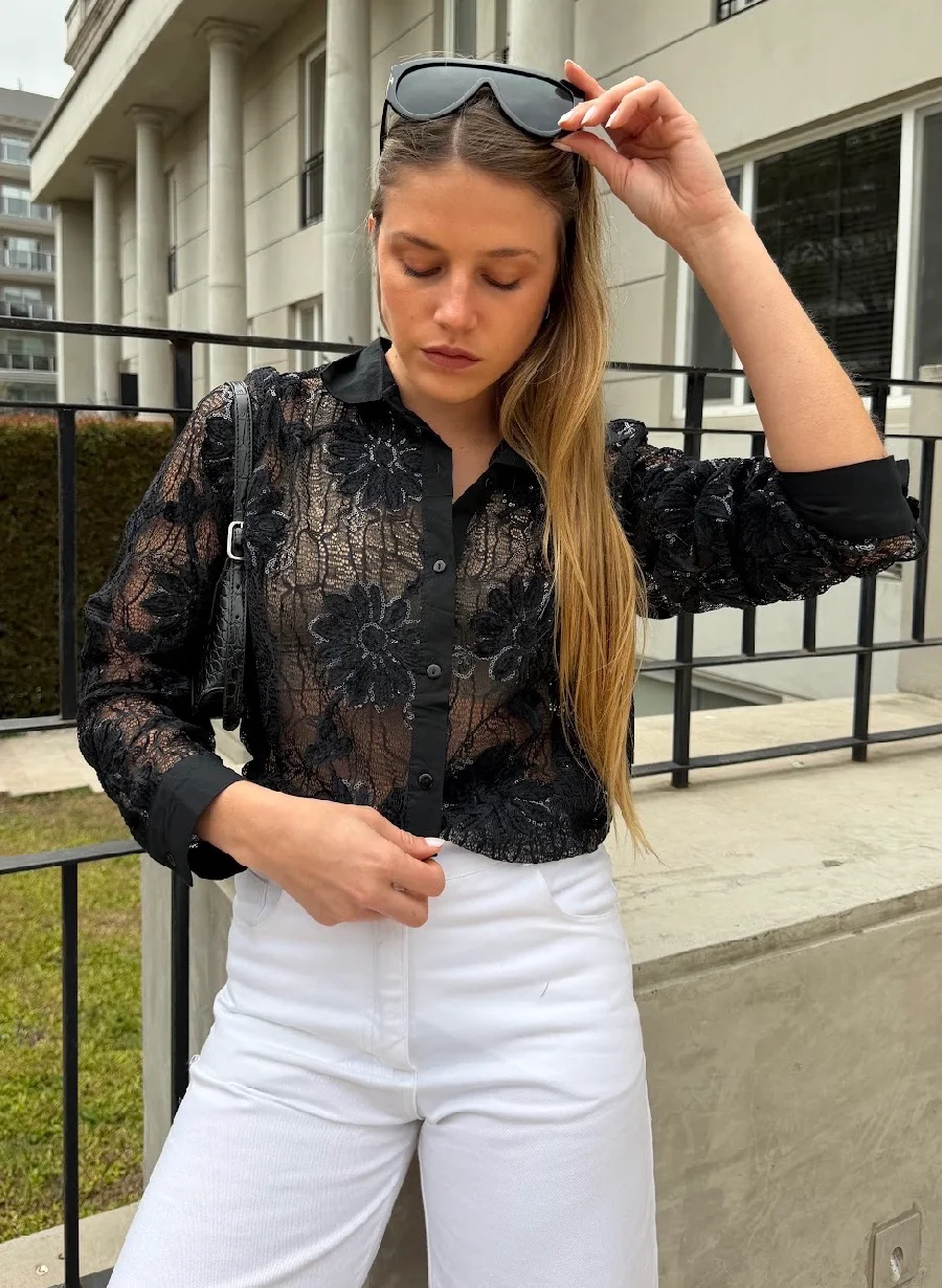 Camisa DARLIN Con Encaje y Bordado GUK70283