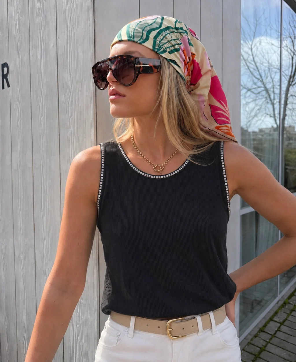 Musculosa  MORA  MORLEY C/ Tachas Cuadradas