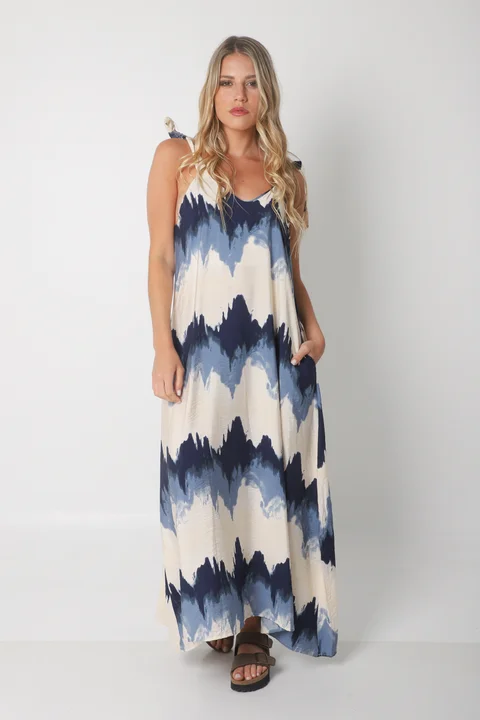 Vestido NISSI BATIK AMPLIO de creppe c/ Tiras y Bolsillos