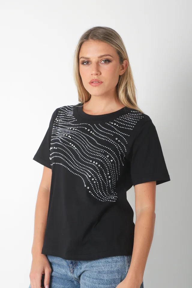 Remera MAREAS STRASS Y PIEDRAS GUK70139