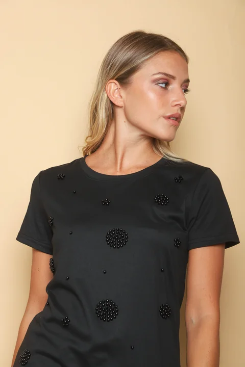 Remera KERZ con Perlas al Tono GU336790