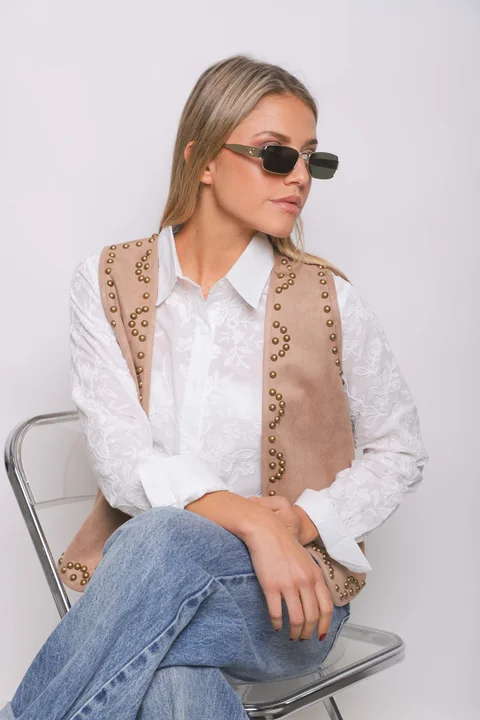 Chaleco RAWSON Gamuza Tachas GU70278