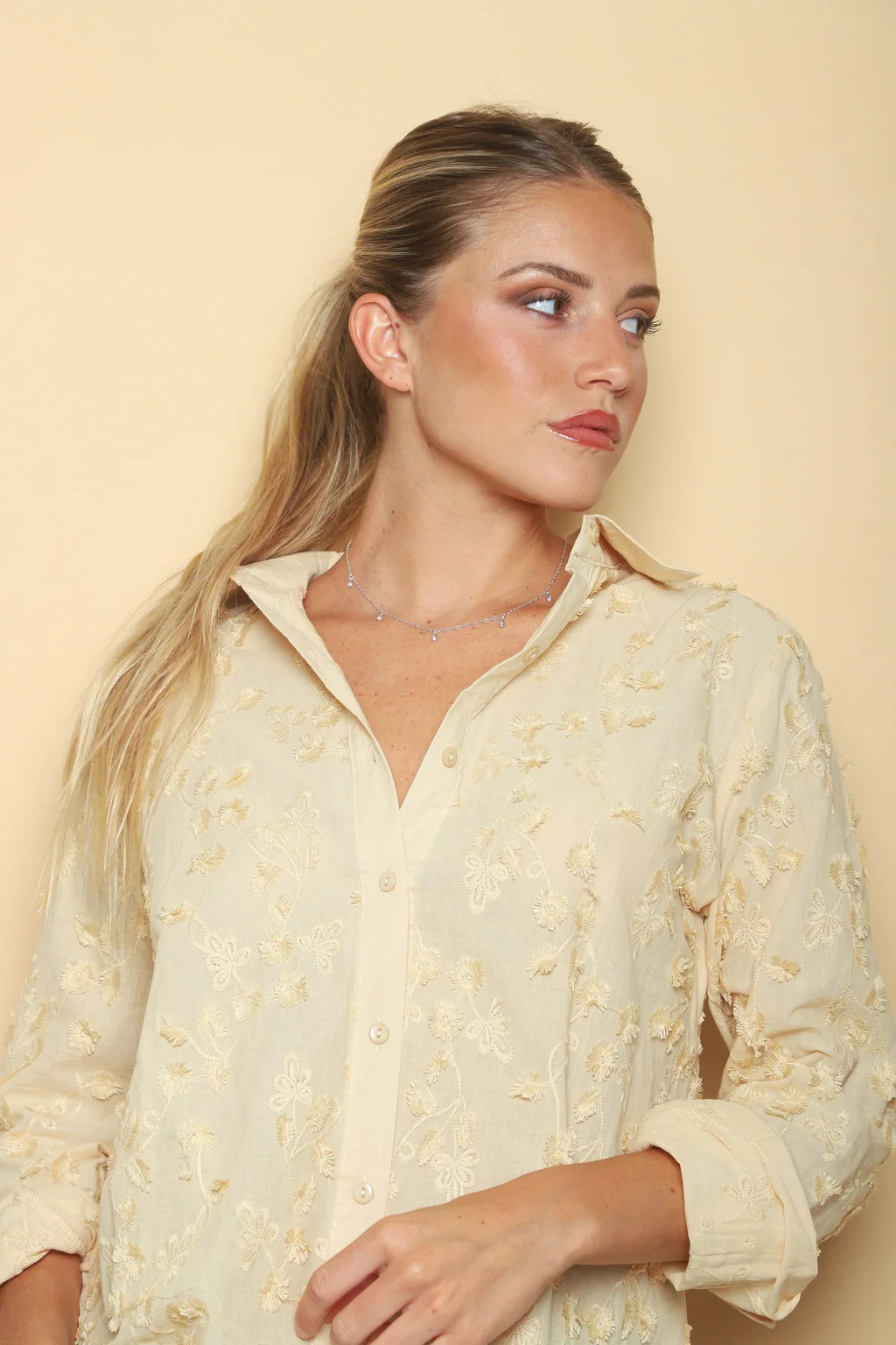 Camisa MALBA Hojitas Bordada GUK70219