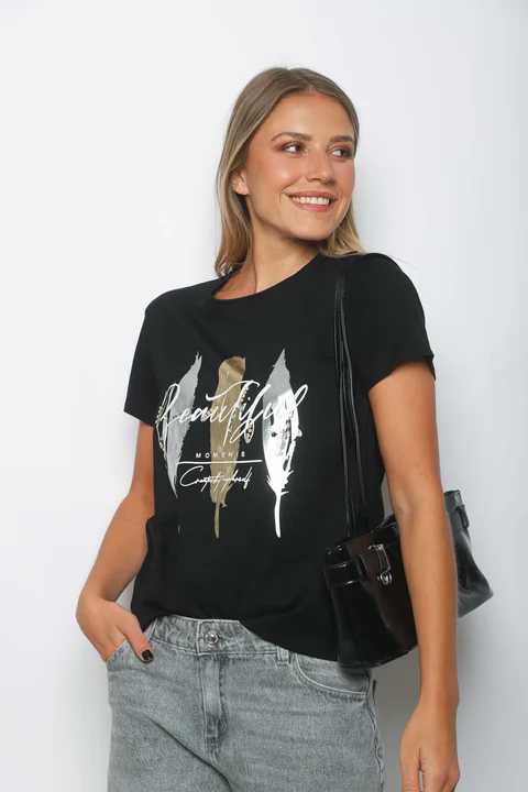 Remera BEAUTIFUL PLUMAS c/ Piedras GUJ5223