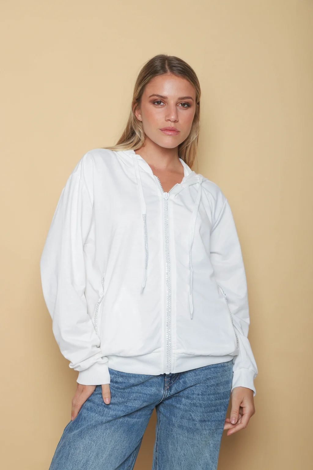 Campera  Siena White  Brillos  Cierres  GUK166
