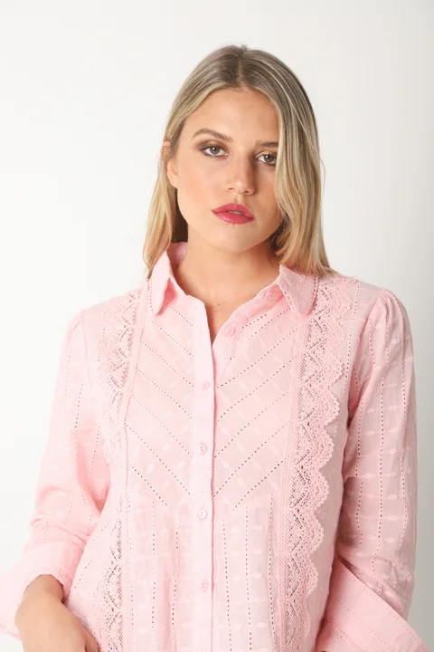 Camisa BEZZ Bordada Con Guipiur GUK70195