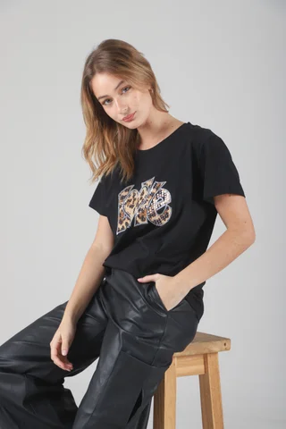 Remera Amplia LOVE PRINT GU87350 - Vista 4