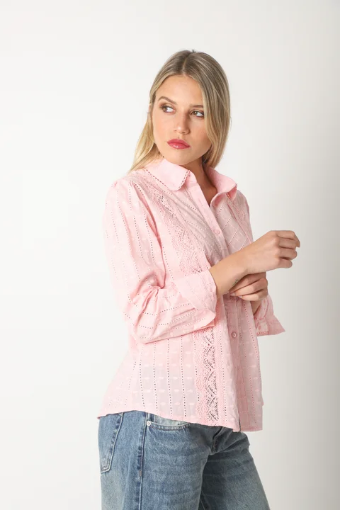 Camisa BEZZ Bordada Con Guipiur GUK70195