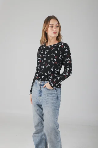 Remera Black Cuore - Vista 2