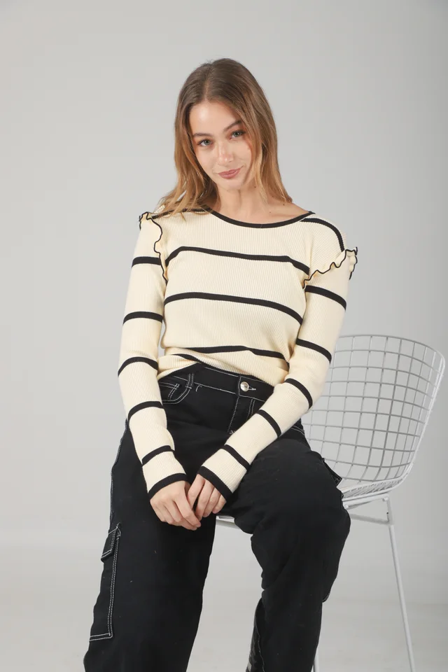 Sweater OHLALA Bremer Rayado c/Volados GUL660