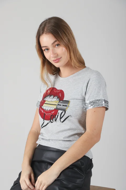 Remera LOVE LABIAL GU15812