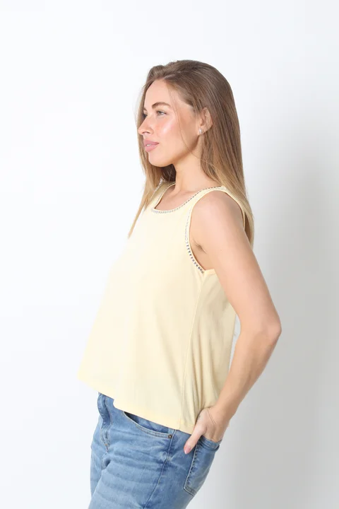 Musculosa MORA MORLEY C/ Tachas