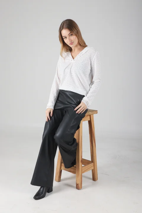 Remera Florentin c/ Capucha y Encaje GUK70067