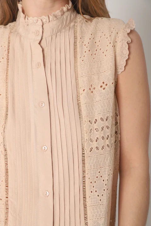 Camisa  Nori Broderie Sin Manga GUK4031