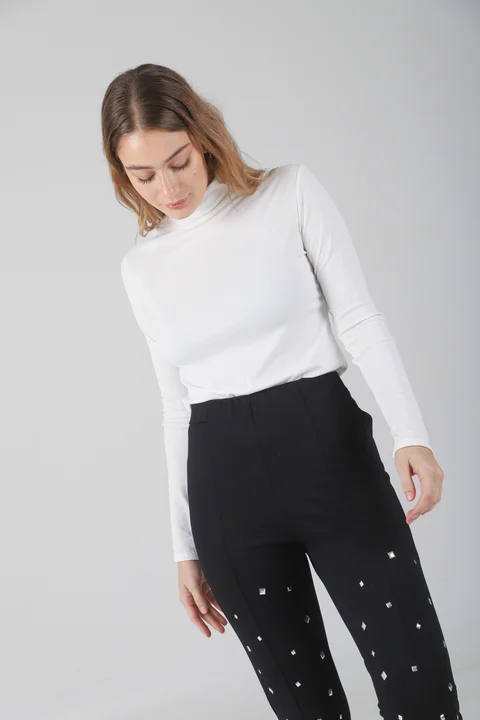 Calza Pantalon Bengalina Elastizada con Tachas GU4079