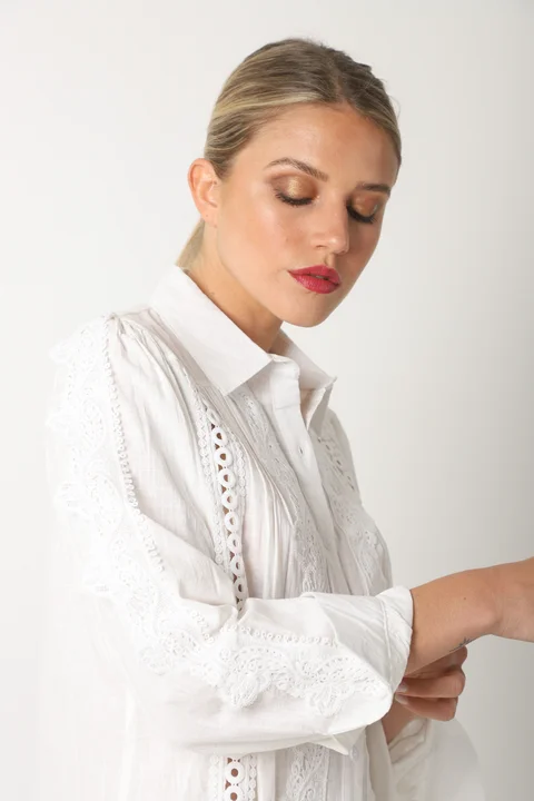 Camisa SYDNEY Lino Con Guipiur GU4109