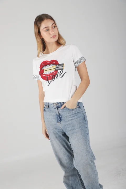 Remera LOVE LABIAL GU15812