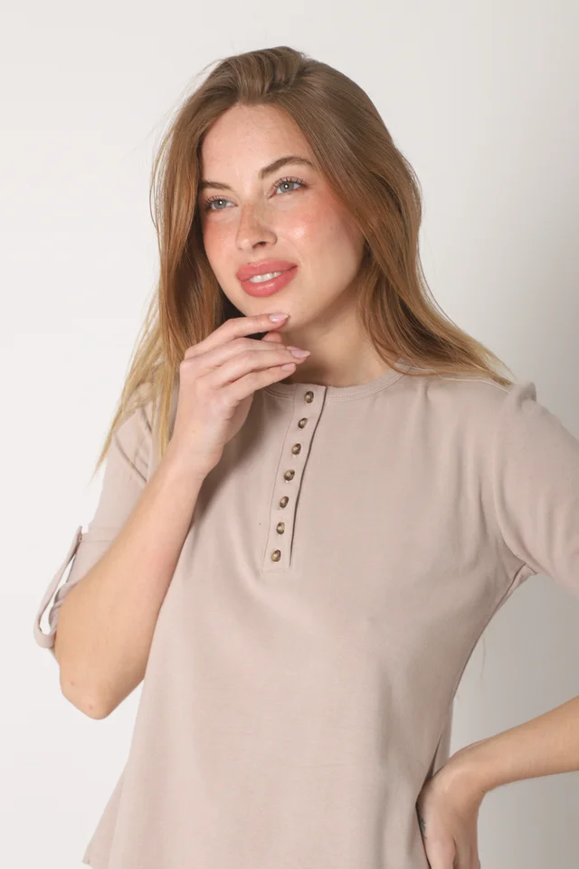 Remera AMANDA Abotonada