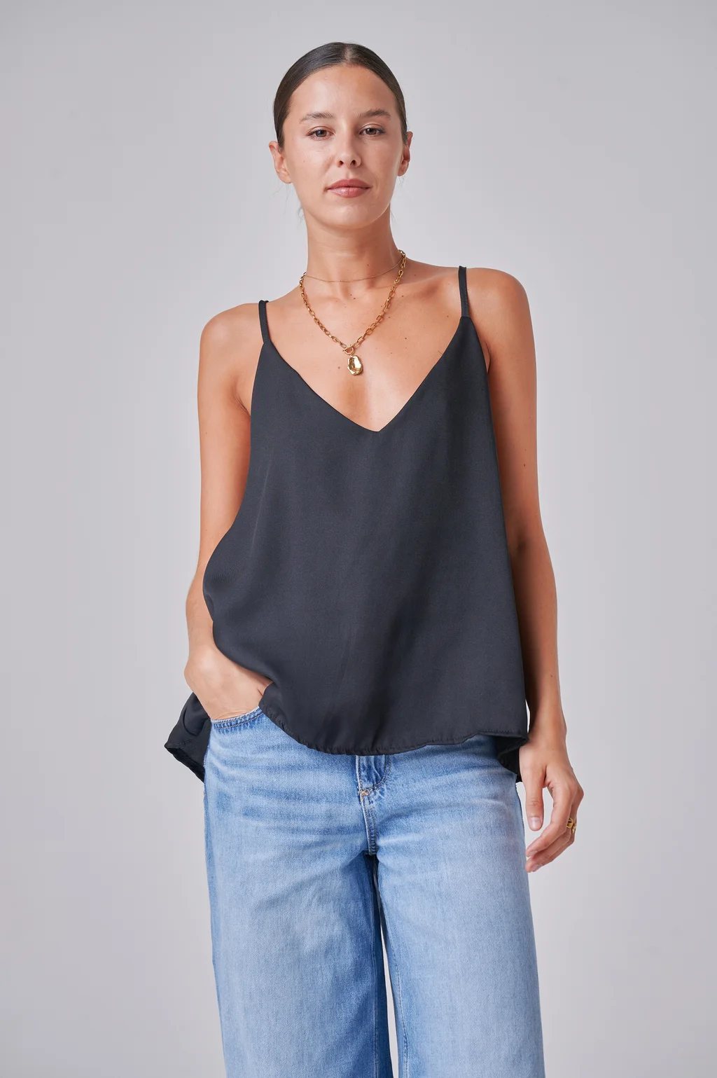 Musculosa  Selena Sedita Escote V