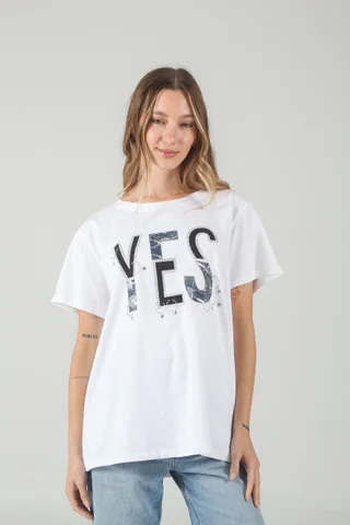 Remera Amplia Yes con Brillos GU87352 - Vista 4