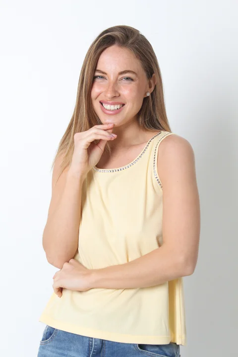 Musculosa MORA MORLEY C/ Tachas