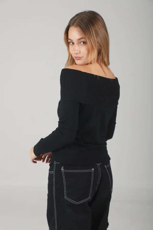 Sweater Kity Bremer Cuello Bote c/ Tira GU665