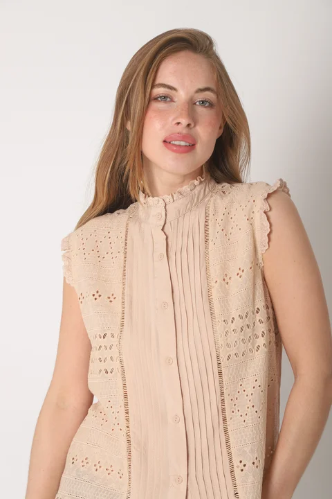 Camisa  Nori Broderie Sin Manga GUK4031