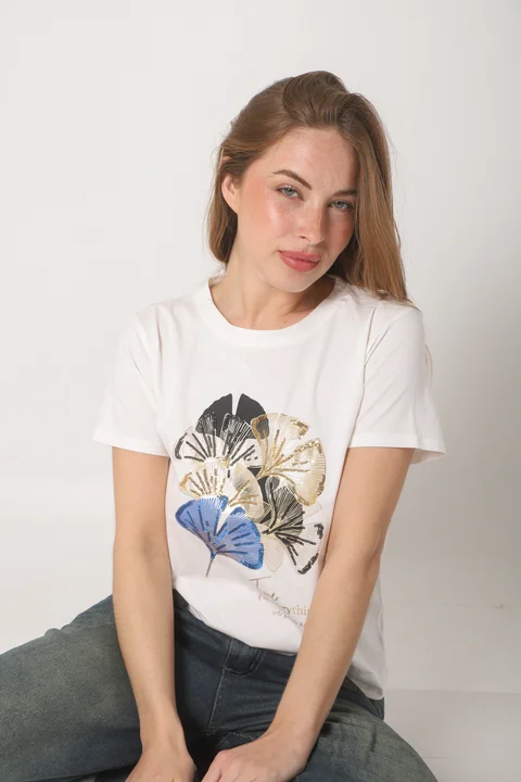 Remera TIME IS EVERYTHING C/ Lentejuelas  GU5092