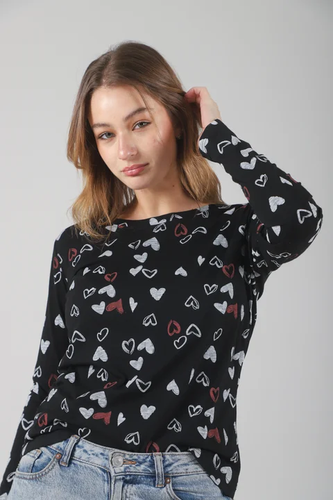 Remera Black Cuore