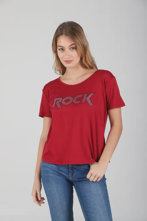 Remera Modal Soft Rock Tachas