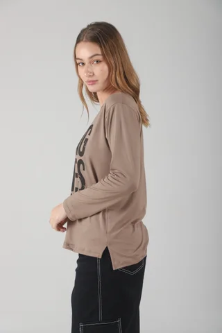 Remera ROLLING Modal Soft - Vista 4