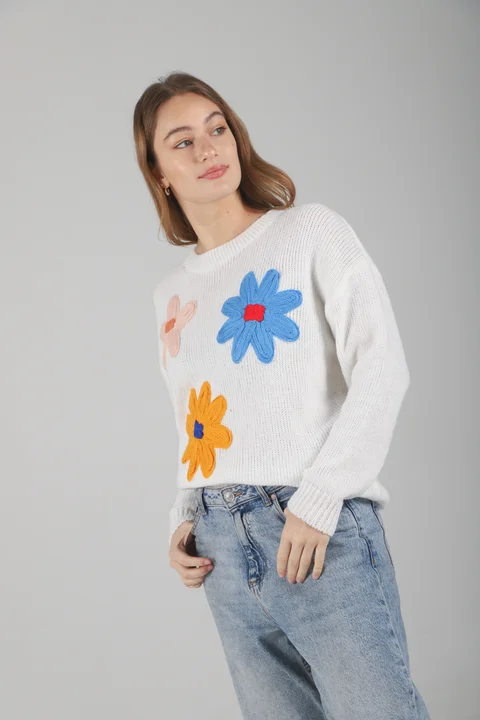 Sweater Flower Bordado GUL661