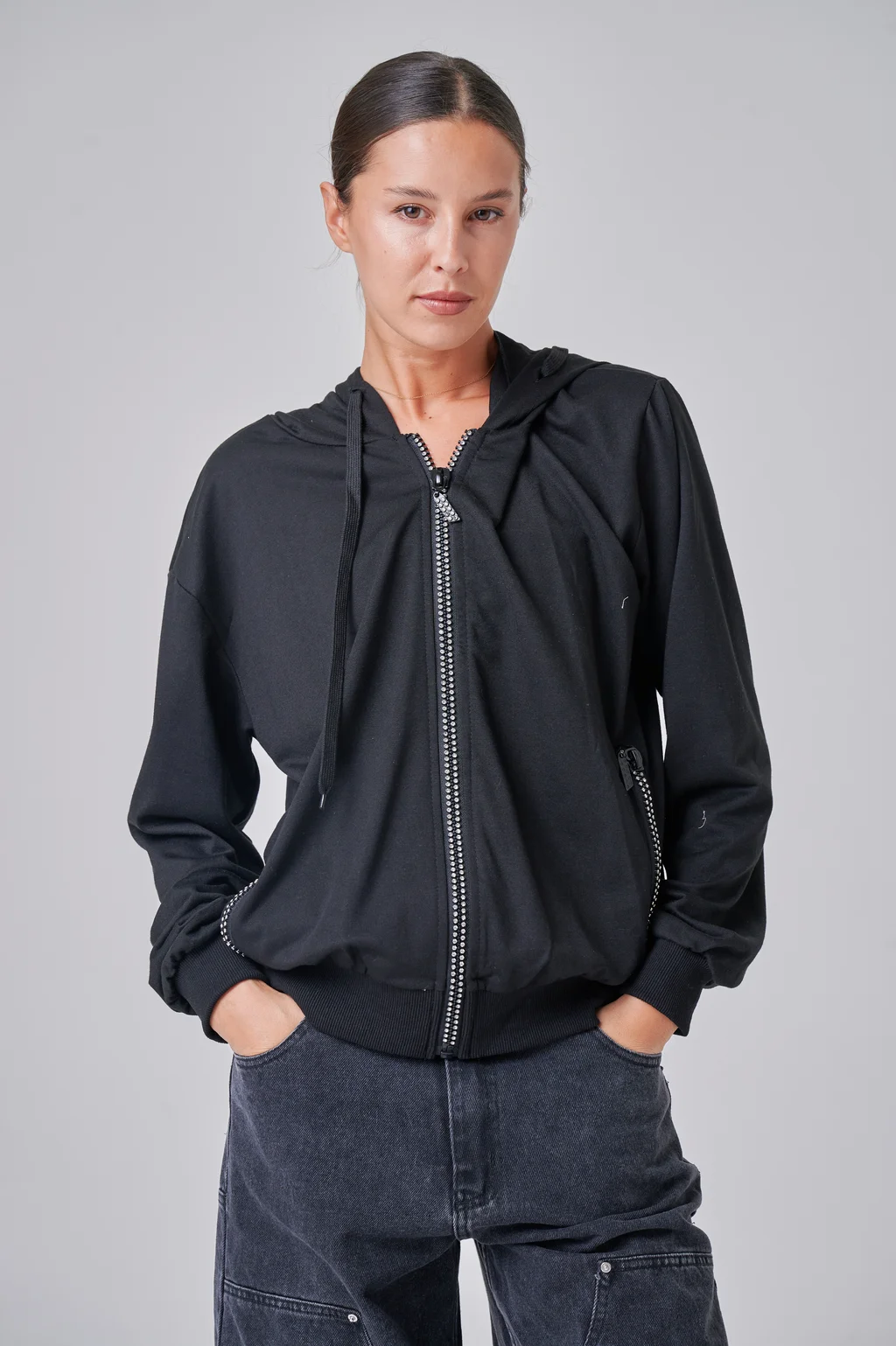 Campera Siena Black Algodon con Cierres con Brillos GUK166