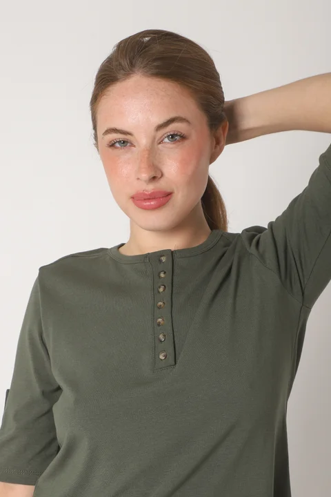 Remera AMANDA Abotonada