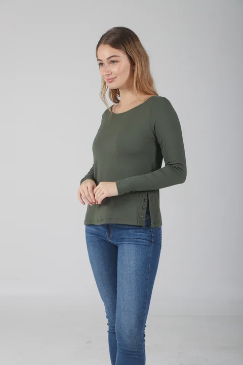 Remera Krell Botones Laterales Rib Elastizado