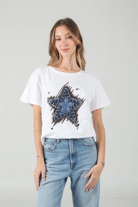 Remera Amplia Estrella Fugaz GU87355