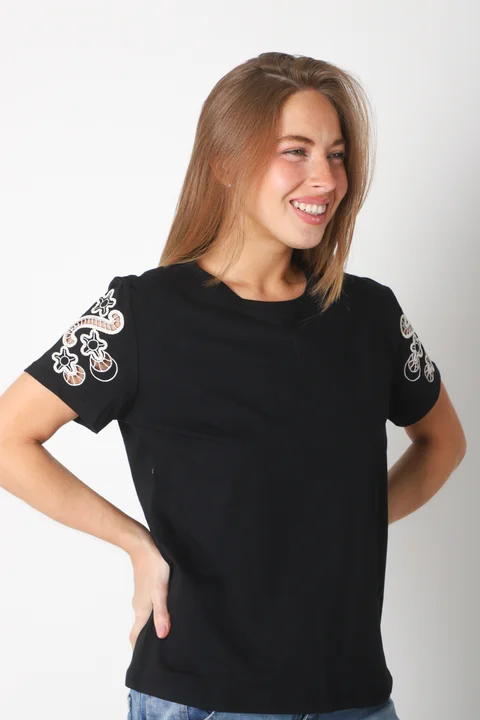 Remera Fenix c/ Mangas Bordadas GU23519