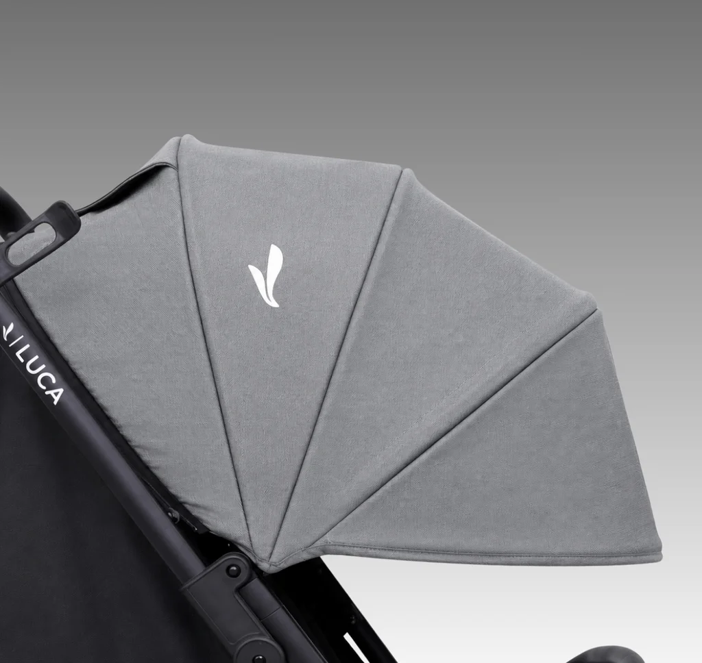 Capota amplia con visor