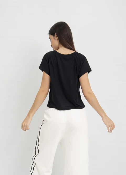 Remera viscosa manga ranglan 