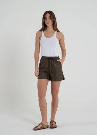 Short eco cuero con cordon  - Vista 1
