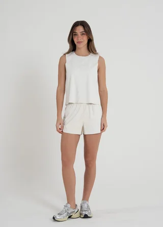 Short eco cuero al corte - Vista 2