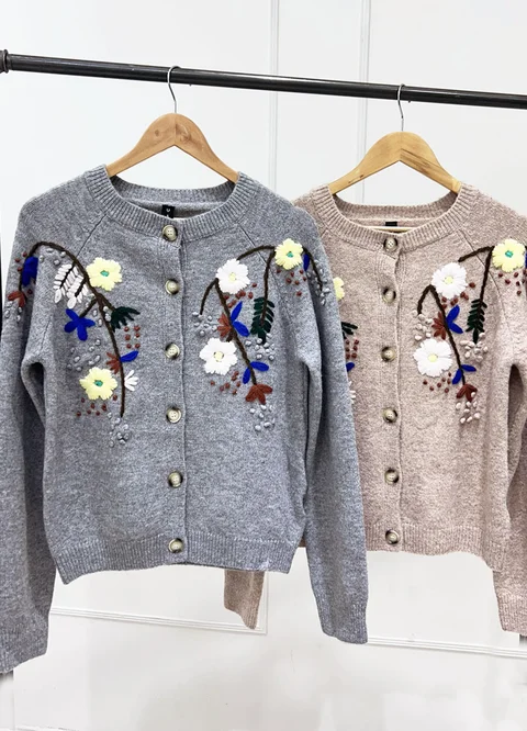 Saco bordado flores de colores 