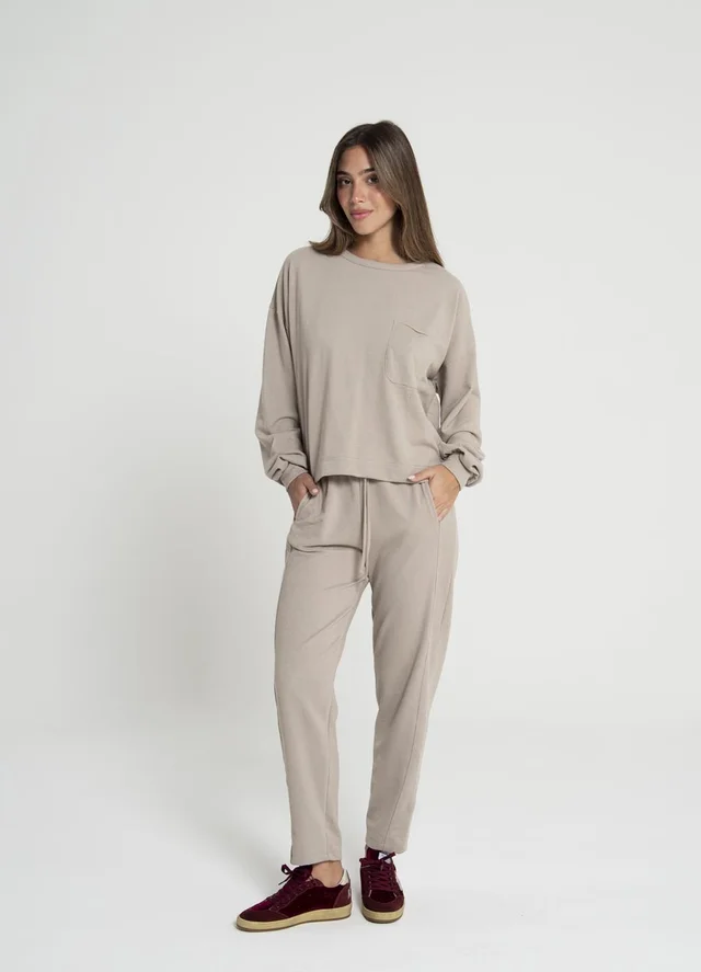 Babucha tejido rustico con costuras 