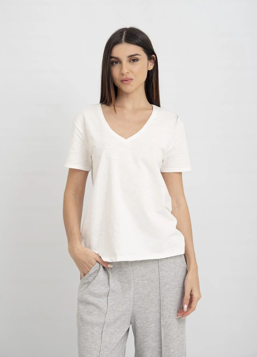 Remera jersey flame escote V