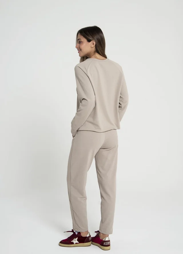 Buzo con botones tejido rustico 