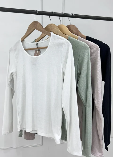 Remera manga larga fantasia 