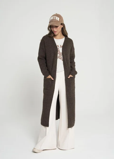 Saco largo tejido con bolsillos 