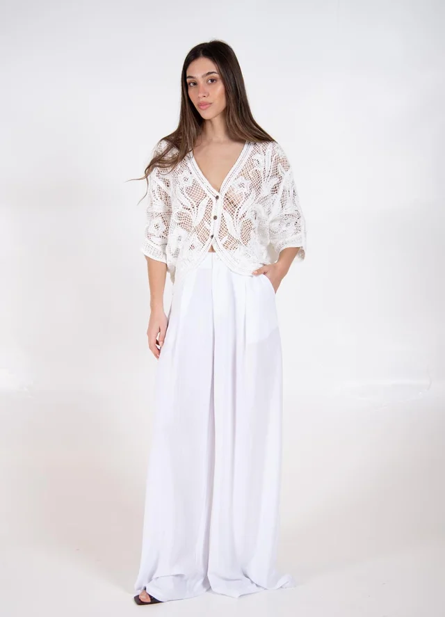 Kimono con botones tejido flores c/lentejuelas 