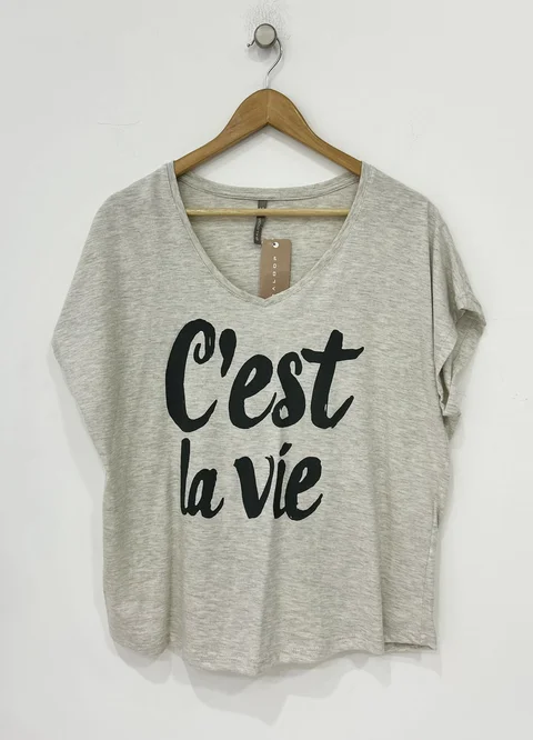 Remera CEST LA VIE 